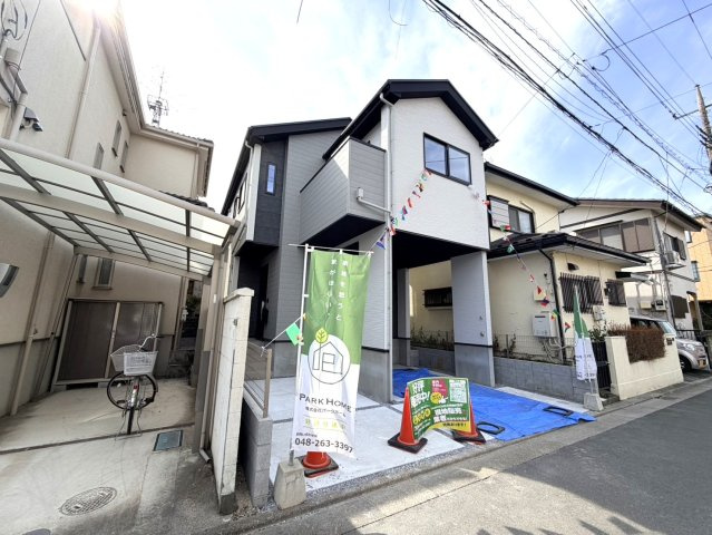 ◆さいたま市南区太田窪37期の前面道路含む現地写真|資料請求などお気軽にお問合せください。