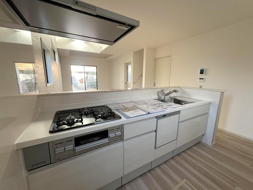 ◆さいたま市南区太田窪37期のキッチン|家族の会話が増える対面キッチン。ご家族と会話をしながらのお料理は楽しいですね♪
