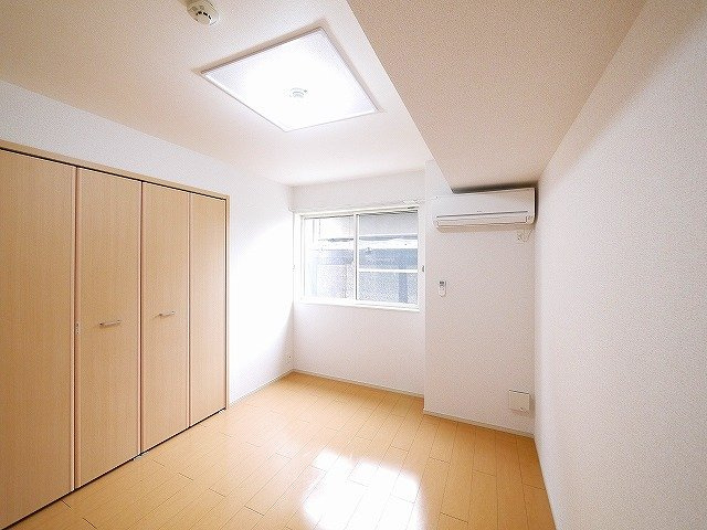 アビタシオンⅢの寝室|落ち着いて過ごせるお部屋なので、寝室にいかがでしょうか