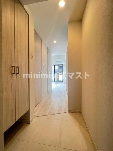 S-RESIDENCE難波大国町Deuxの玄関