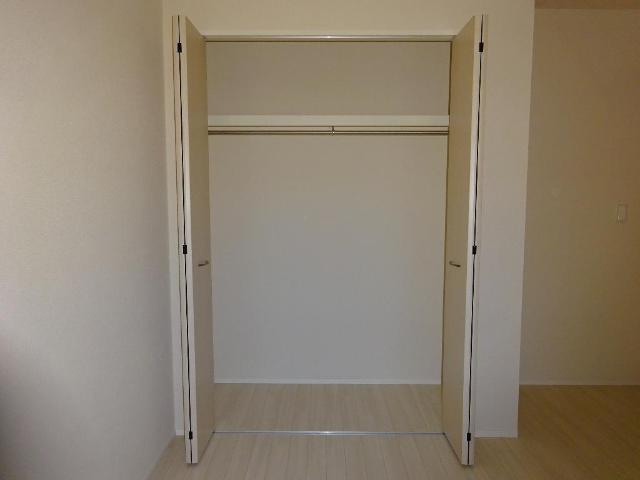 エクセレントの収納|クローゼット