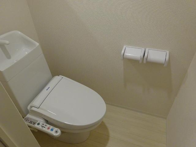 エクセレントのトイレ|シャワー付トイレ