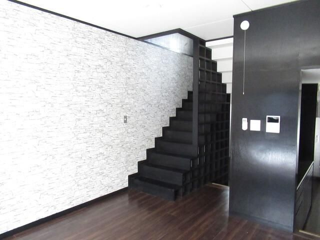 ＢＥＬＬＥ　　ＬＵＭＩＥＲＥの居間・リビング