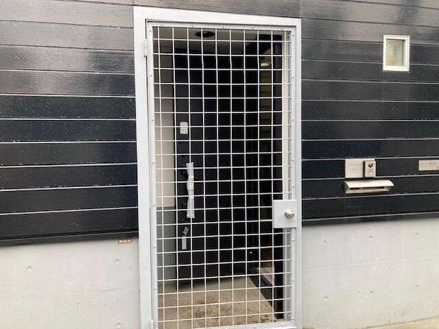 ＢＥＬＬＥ　　ＬＵＭＩＥＲＥの玄関