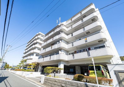 【外観】 | ユーハイム春日レイクサイド | 外観もきれいです