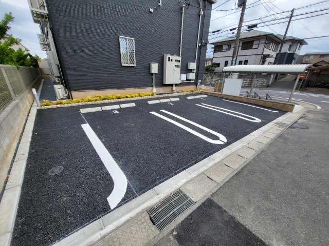 【駐車場】