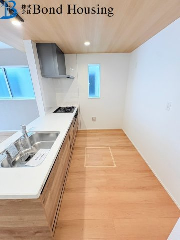 長期優良住宅　WIC付　伊川谷町潤和　2号棟　新築戸建のキッチン