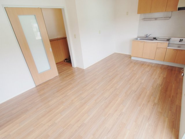 フォーレスさくら野の居間・リビング