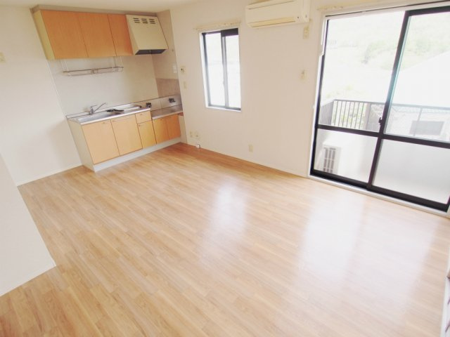 フォーレスさくら野の居間・リビング