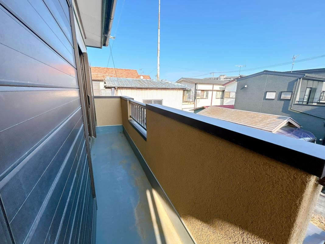 ひたちなか市殿山町2丁目　中古戸建のバルコニー