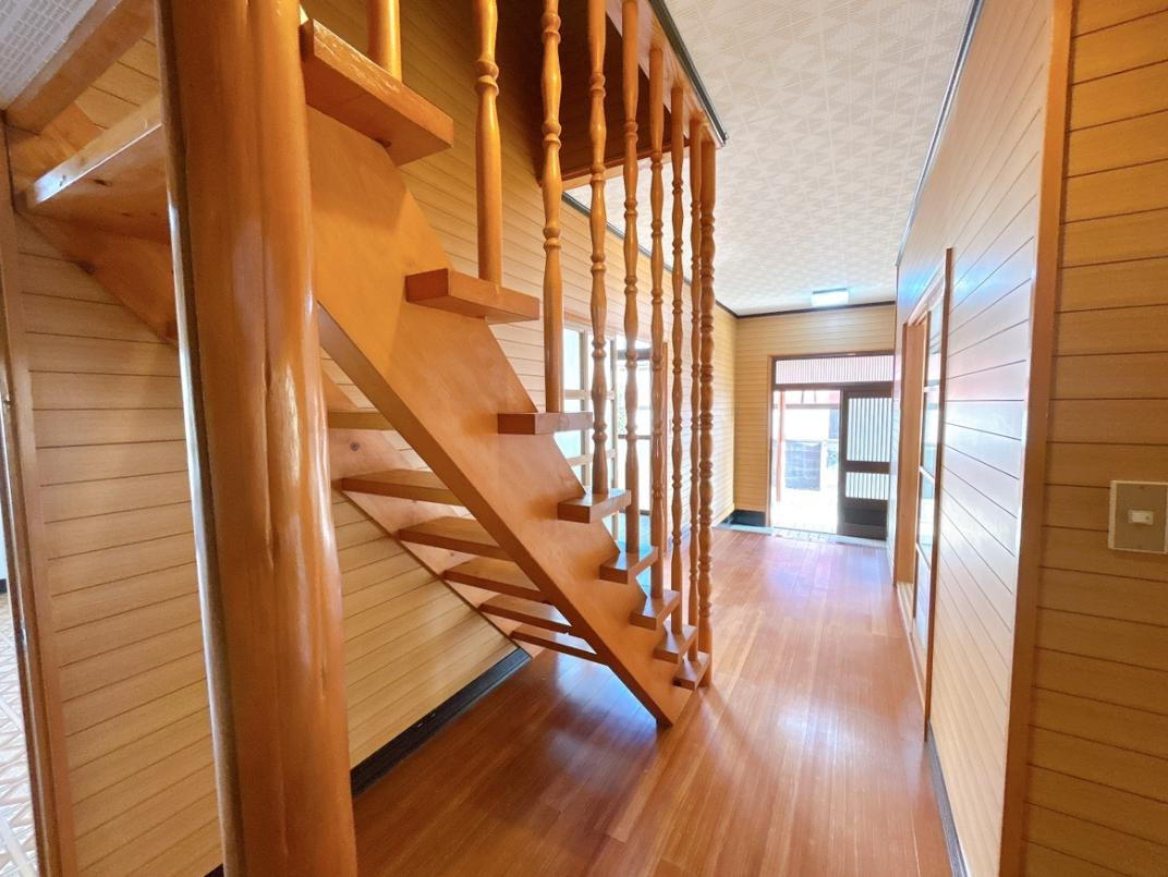 ひたちなか市殿山町2丁目　中古戸建の内装