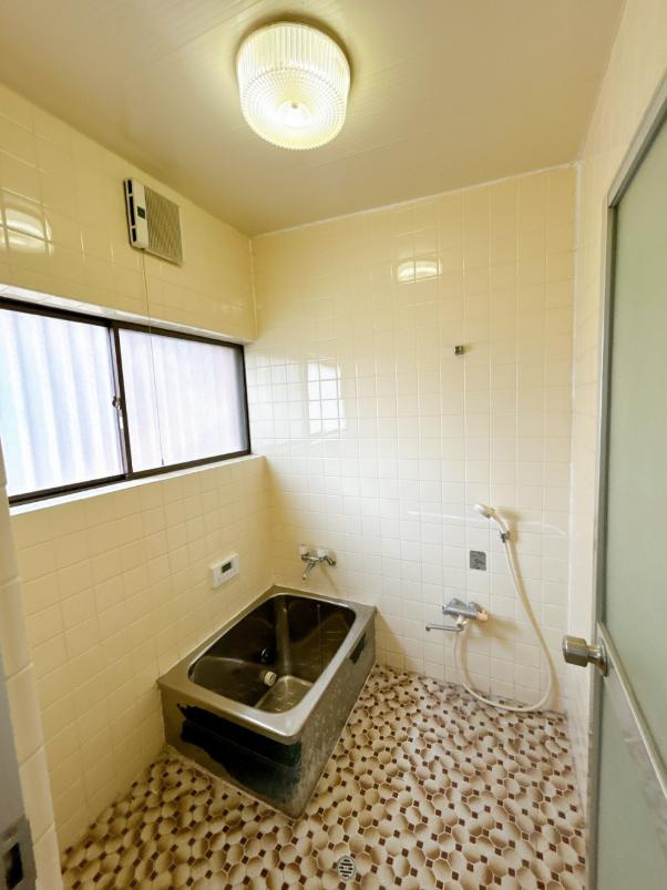 ひたちなか市殿山町2丁目　中古戸建の浴室