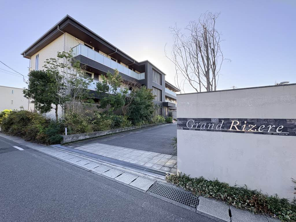 熊本市南区田迎６丁目の賃貸マンションの外観