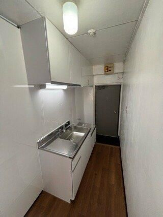文原ビル（ふみはら）の玄関