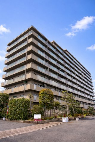 ローレルコート天理前栽の画像