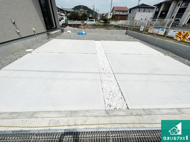 ●橿原市新賀町　第1期　新築一戸建ての駐車場|駐車スペース！散水栓があるので、こまめに愛車を洗えます！
