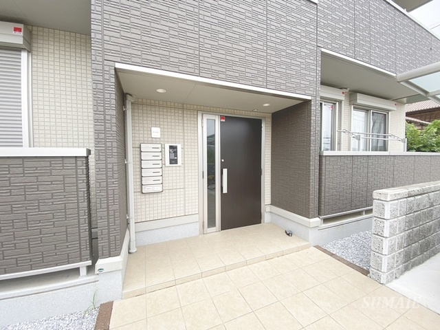 レジェーロのエントランス|エントランス☆