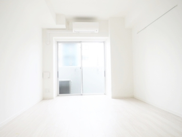 リライア十条の洋室|洋室8.3帖です☆