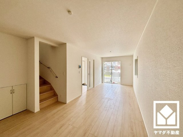 伏見区羽束師菱川町　第1　1号棟