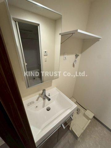 コンフォリア新梅田の洗面所|広い洗面スペース