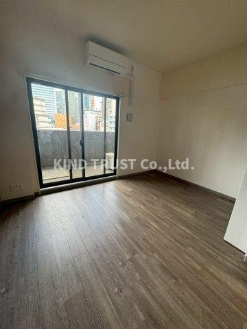 コンフォリア新梅田の居間・リビング|ゆったり過ごせる居間です