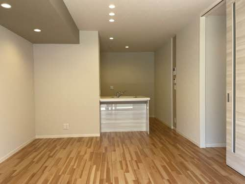 熊本市中央区国府３丁目の賃貸マンションの居間・リビング