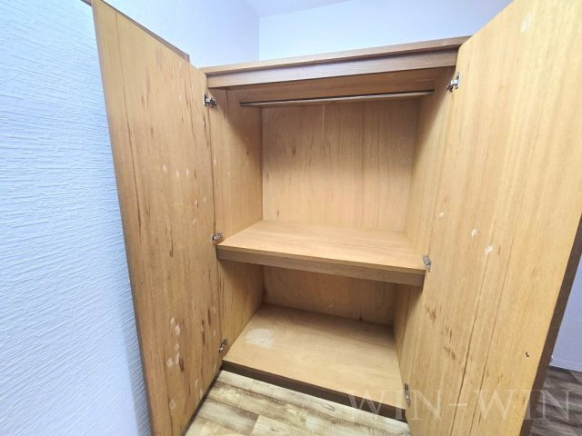 サンライズ羽根井本町の収納