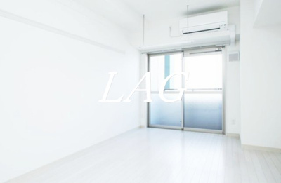 【居間・リビング】 | レオセントラルガーデン | 洋室のお部屋です。