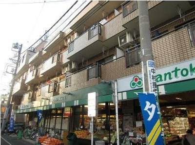 ベルフラワー井草の外観