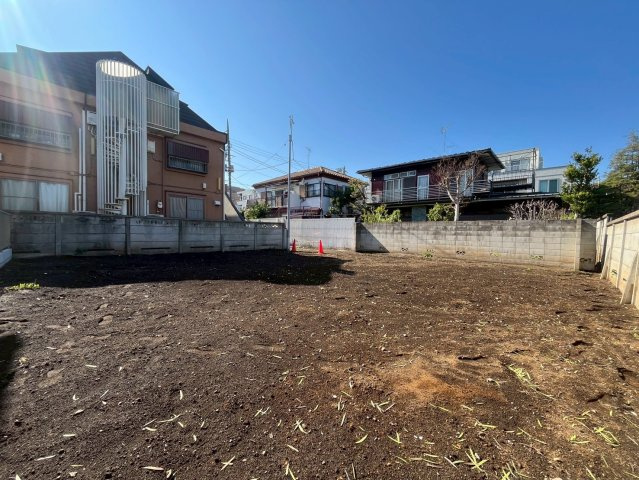 杉並区井草5丁目　建築条件付き売地の外観|2026.04.03撮影

現地ご見学希望・資料請求などお気軽にお問い合わせ下さい！
03-5990-5201