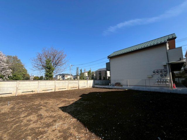 杉並区井草5丁目　建築条件付き売地の外観|2026.04.03撮影

現地ご見学希望・資料請求などお気軽にお問い合わせ下さい！
03-5990-5201