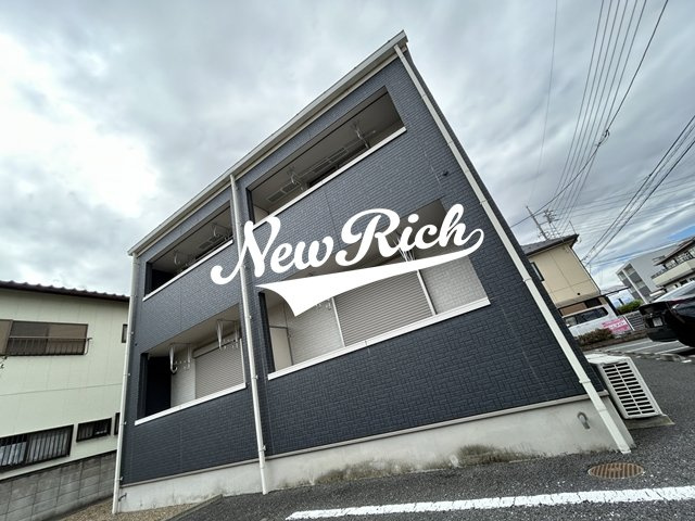 前橋市稲荷新田町のアパートの外観