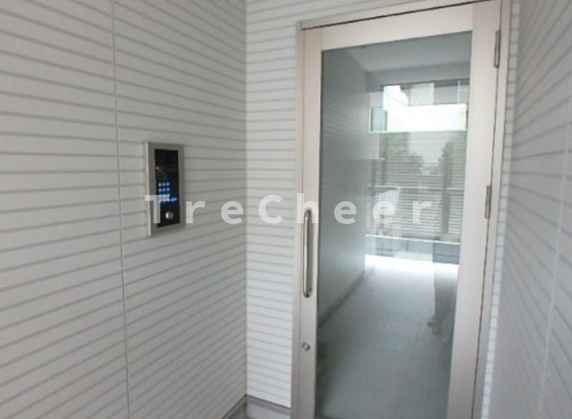 アペックス田端のエントランス