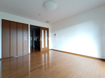 【寝室】 | アーバンライフ大坪 | 別部屋写真です。