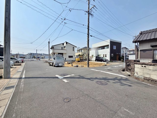 【前面道路含む現地写真】 | 東海市富木島町新長口