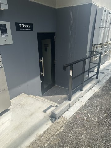 レピュア小石川レジデンスⅡのエントランス