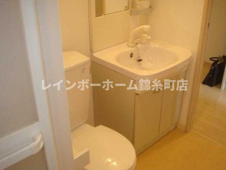 フレア平井の独立洗面台|※別部屋参照写真となります。