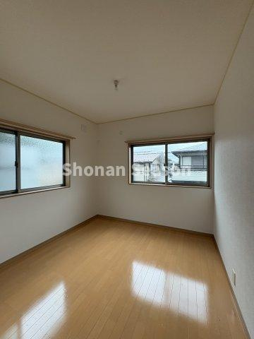 【洋室】 | 白蟻防除施工済みです。リフォーム内容の詳細はお気軽にお問い合わせくださいね！