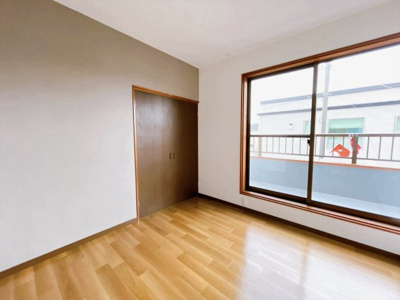 【洋室】 | 伊勢崎市山王町　中古住宅