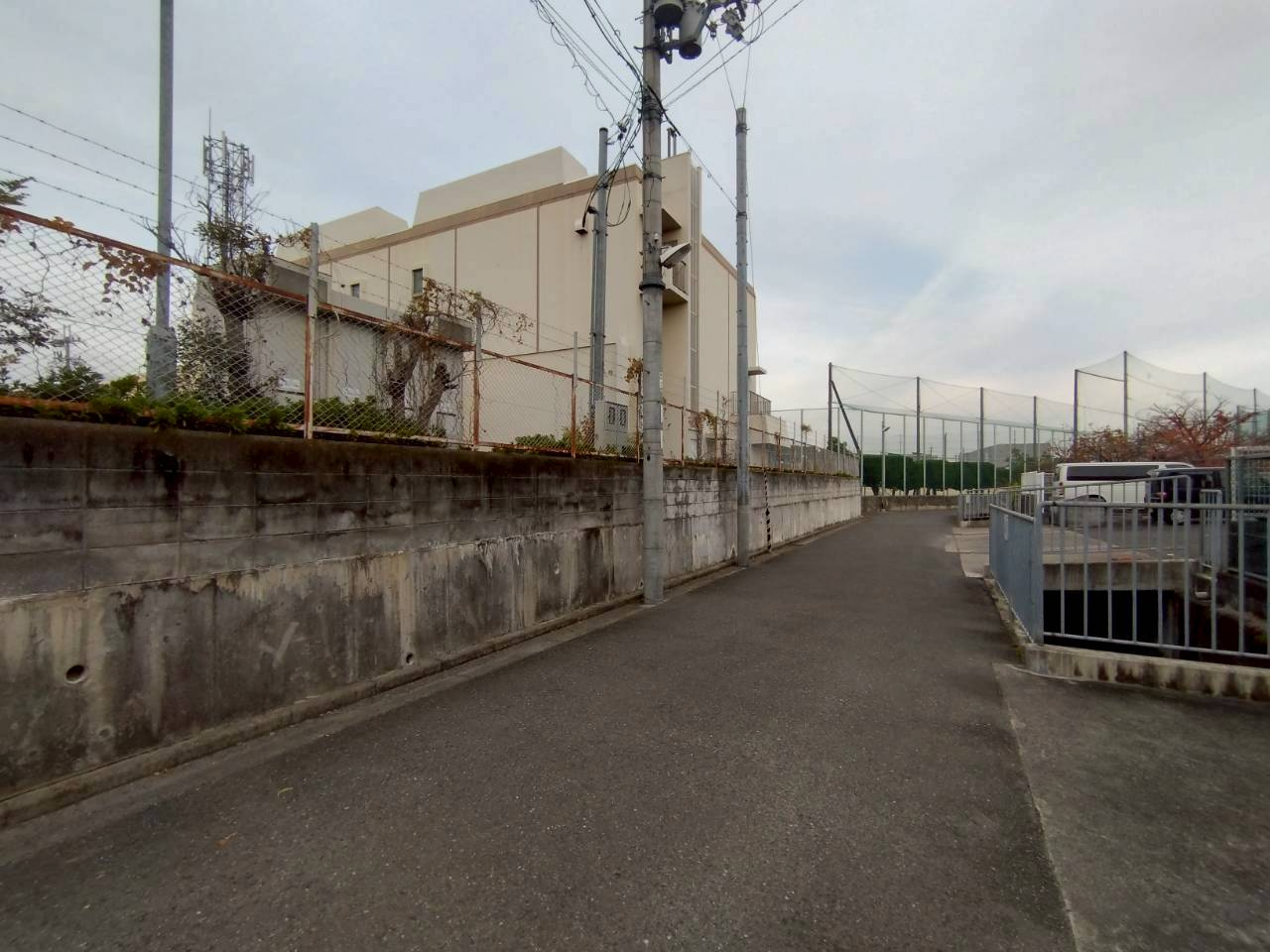 ジーメゾン高槻ウエストの周辺