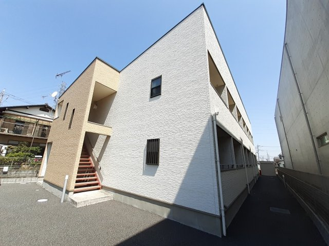 ベルリーソ川越