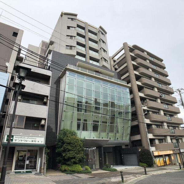 シー・クリサンス神戸の外観