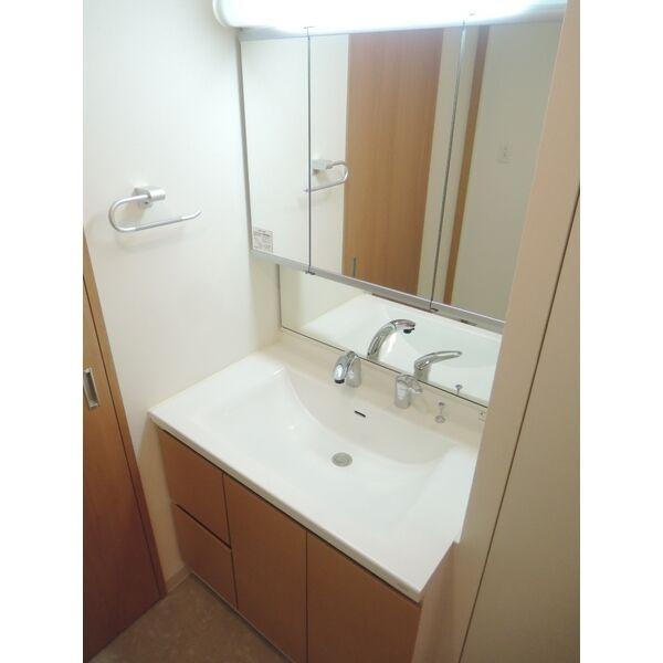 シー・クリサンス神戸の洗面所