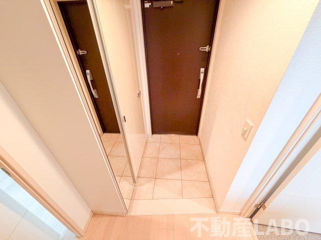 アルグラッド ザ・タワー心斎橋の玄関