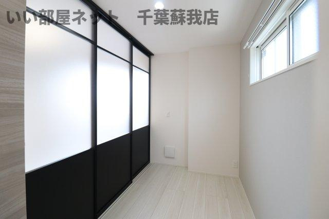 D-SOLACE祐光　Bの寝室|開放的な寝室です