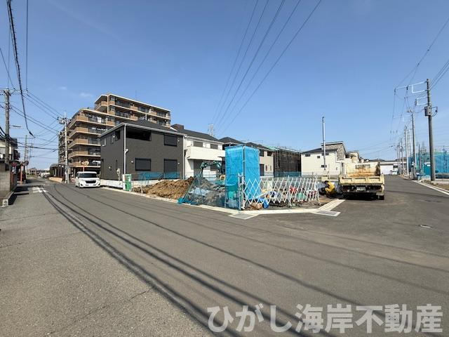 平塚市御殿４丁目　売地　全9区画の前面道路含む現地写真|現地外観