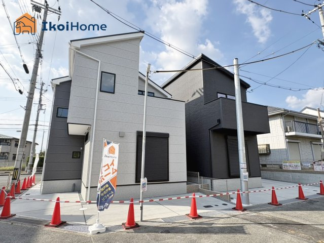 神戸市西区伊川谷町潤和25-1期　全2棟1号棟　新築戸建のバルコニー|【ホームページに現地動画掲載中】●年中無休：当日予約可●バルコニーには屋根はございません！