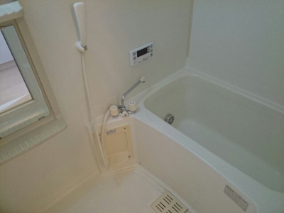 【浴室】 | エテルナ・ウエール | 日々の疲れを癒すお風呂付です