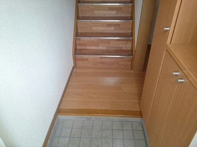 【玄関】 | エテルナ・ウエール | ゆったりとした玄関です