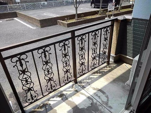 アンソレイエのバルコニー